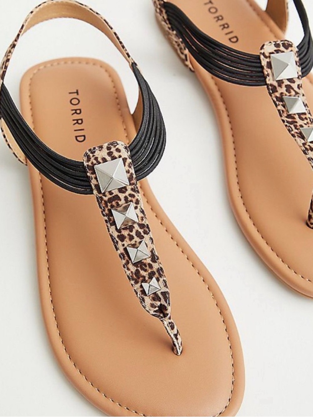 Torrid Leopard Print Stud Thong Sandals NWT Size 11WW